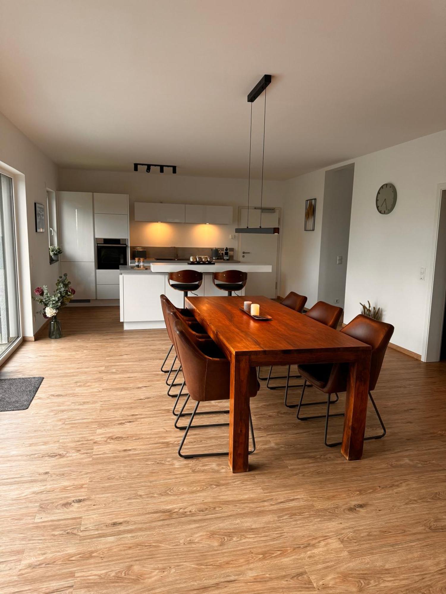 Traumhafter Ausblick, Modern Mit Komfort Und Stil Hardert Esterno foto